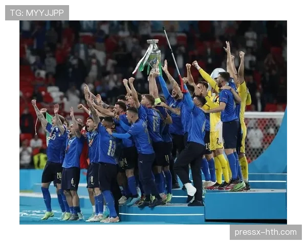 欧洲杯球迷歌声 欧洲杯球迷歌声