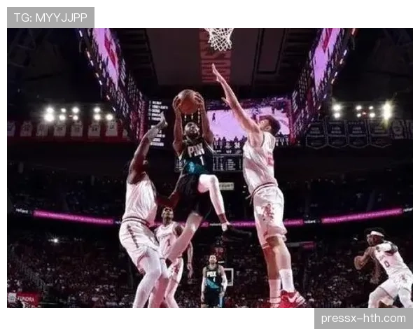 哈基姆·奥拉朱旺内线背身单打效率超比尔拉塞尔成篮下统治者